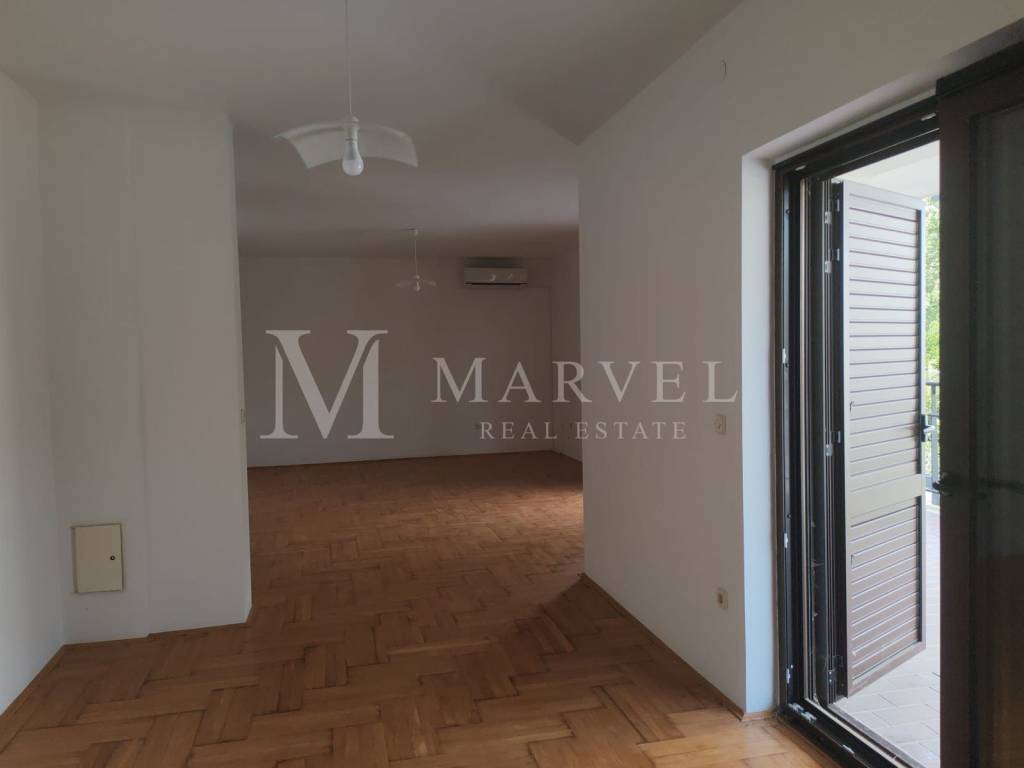 Apartman s okućnicom, Prodaja, Omišalj, Njivice