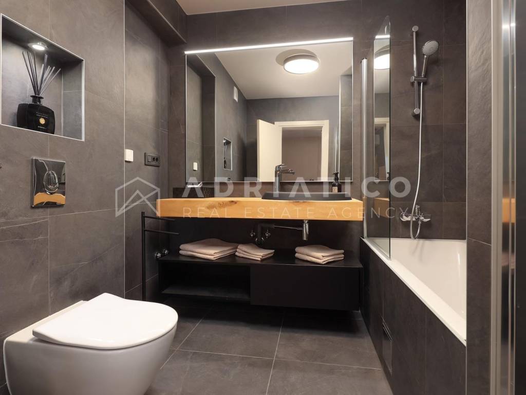 Stan u zgradi, Prodaja, Rovinj, Rovinj