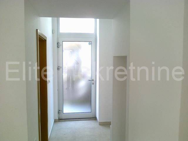 Trgovina, Prodaja, Pula, Pula