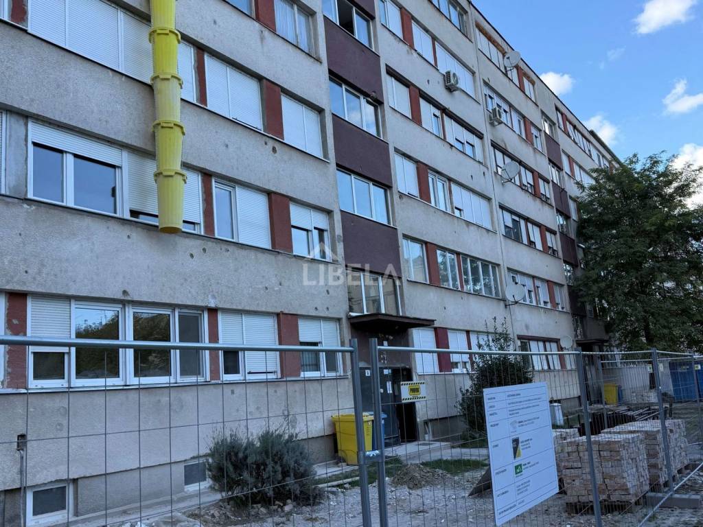 Stan u zgradi, Prodaja, Sisak, Centar