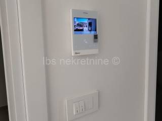 Stan u novogradnji, Prodaja, Okrug, Okrug Gornji