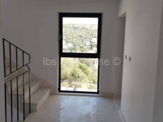 Stan u novogradnji, Prodaja, Okrug, Okrug Gornji