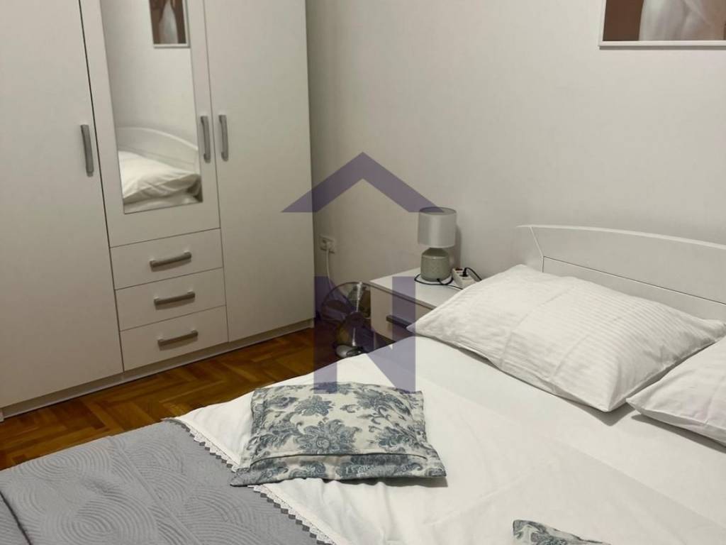 Stan u zgradi, Najam, Zadar, Zadar