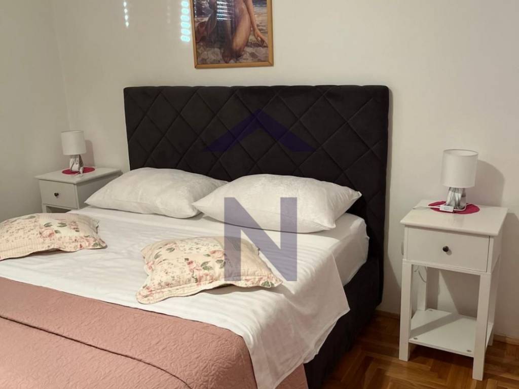 Stan u zgradi, Najam, Zadar, Zadar