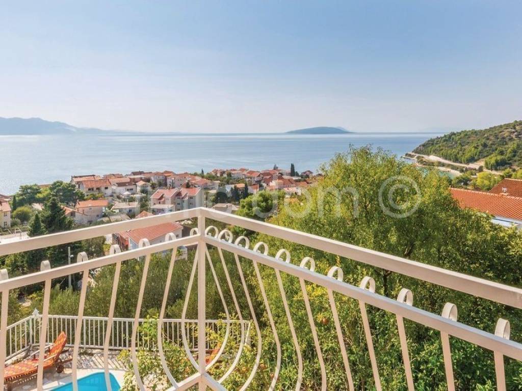 Apartmanska kuća, Prodaja, Gradac, Podaca
