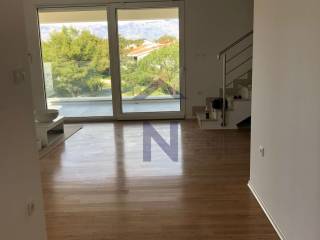 Stan u zgradi, Prodaja, Povljana, Povljana