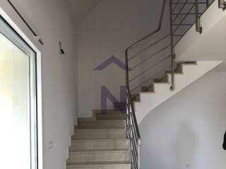 Stan u zgradi, Prodaja, Povljana, Povljana