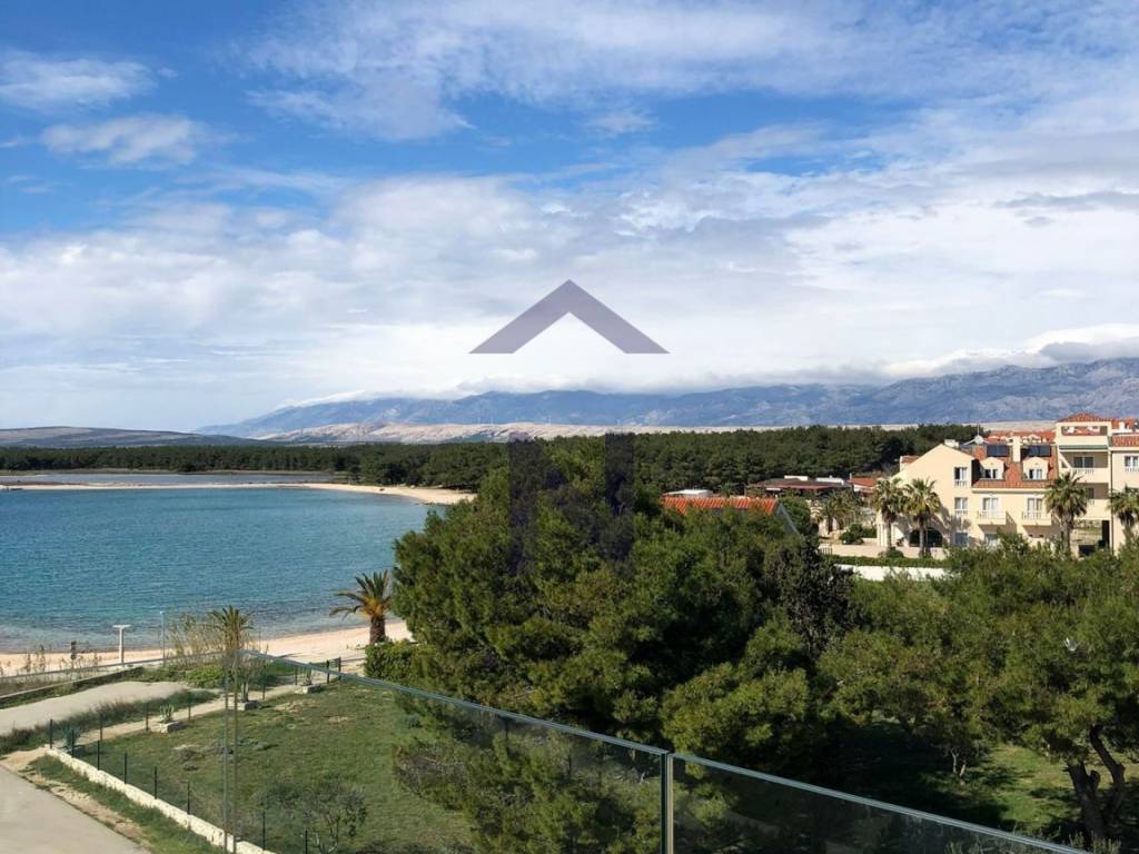 Stan u zgradi, Prodaja, Povljana, Povljana