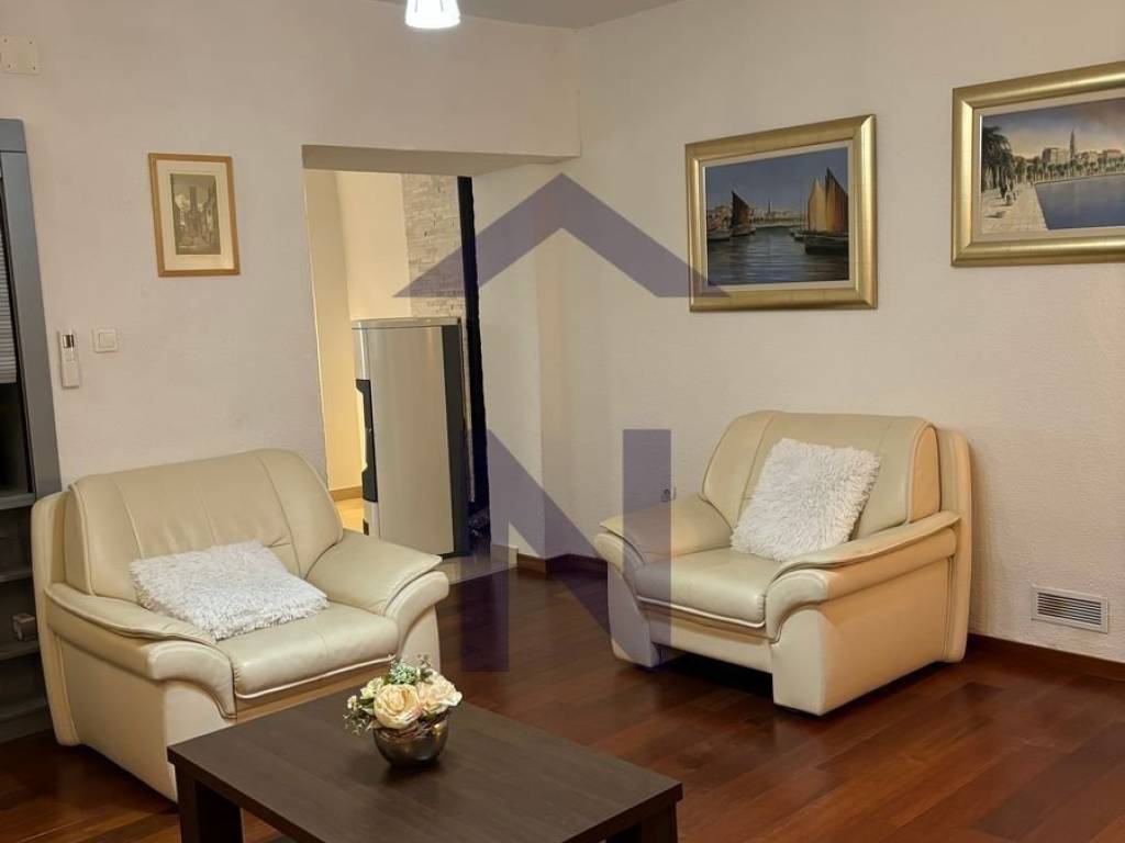 Dvojna kuća, Prodaja, Pirovac, Pirovac