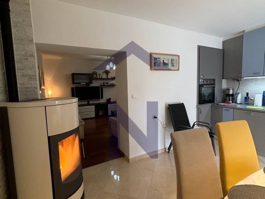 Dvojna kuća, Prodaja, Pirovac, Pirovac