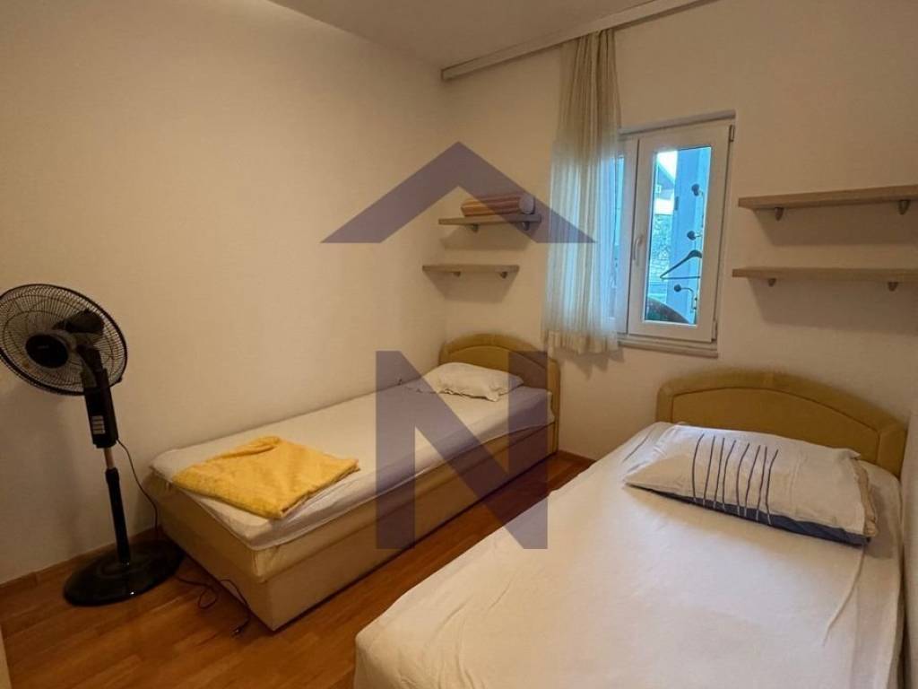 Dvojna kuća, Prodaja, Pirovac, Pirovac