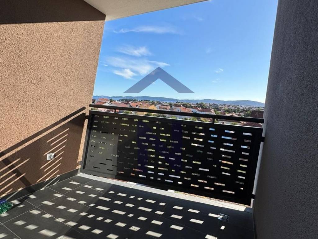 Stan u zgradi, Najam, Zadar, Zadar