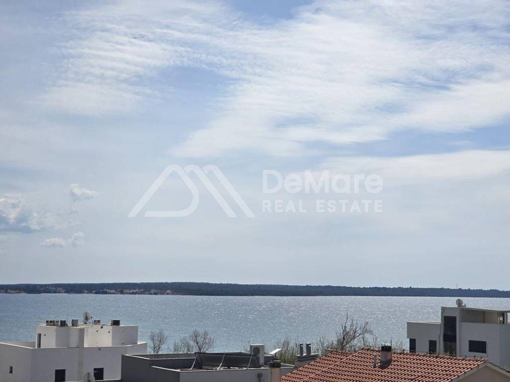 Apartman na moru, Prodaja, Privlaka, Privlaka