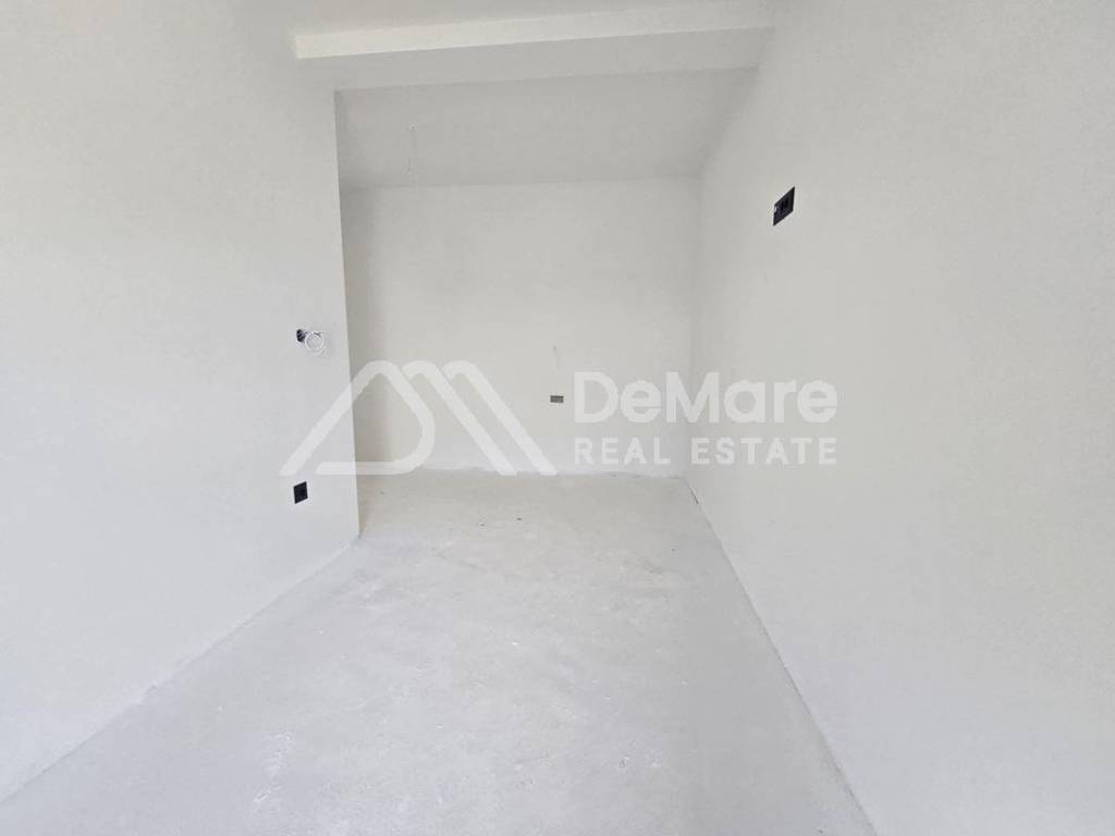 Apartman na moru, Prodaja, Privlaka, Privlaka