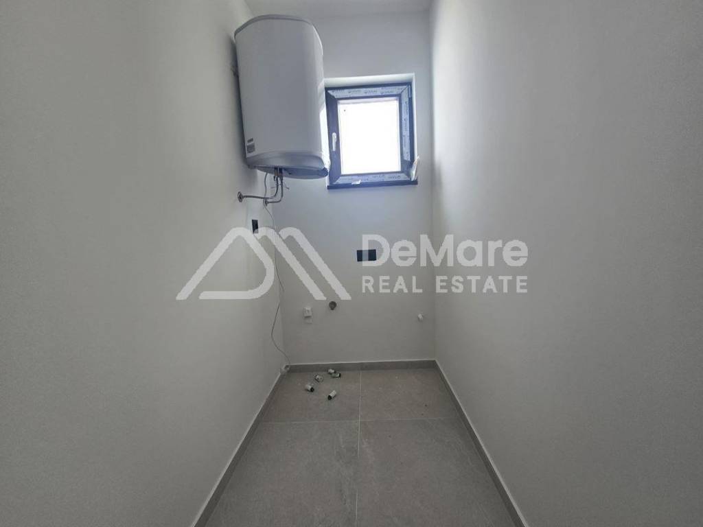 Apartman na moru, Prodaja, Privlaka, Privlaka