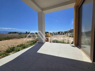 Apartman na moru, Prodaja, Nin, Nin