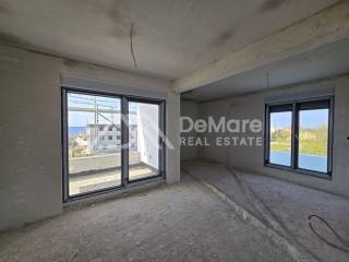 Apartman na moru, Prodaja, Privlaka, Privlaka