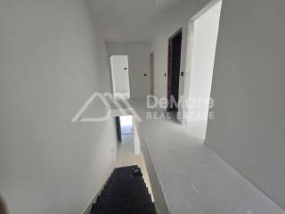 Apartman na moru, Prodaja, Privlaka, Privlaka