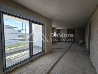 Apartman na moru, Prodaja, Privlaka, Privlaka