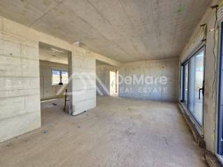 Sveti Filip i Jakov, Sveti Petar na Moru