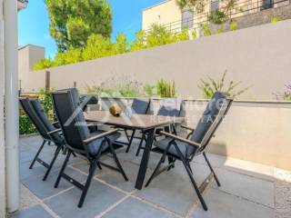 Kuca u nizu, Prodaja, Nin, Zaton