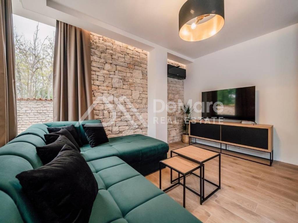 Kamena kuca, Prodaja, Privlaka, Privlaka