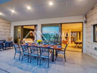 Luksuzna vila, Prodaja, Zemunik donji, Smokovic