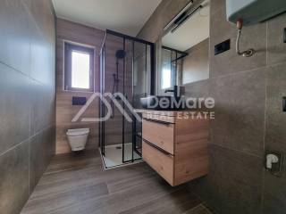 Apartman na moru, Prodaja, Privlaka, Privlaka