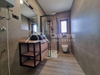 Apartman na moru, Prodaja, Privlaka, Privlaka