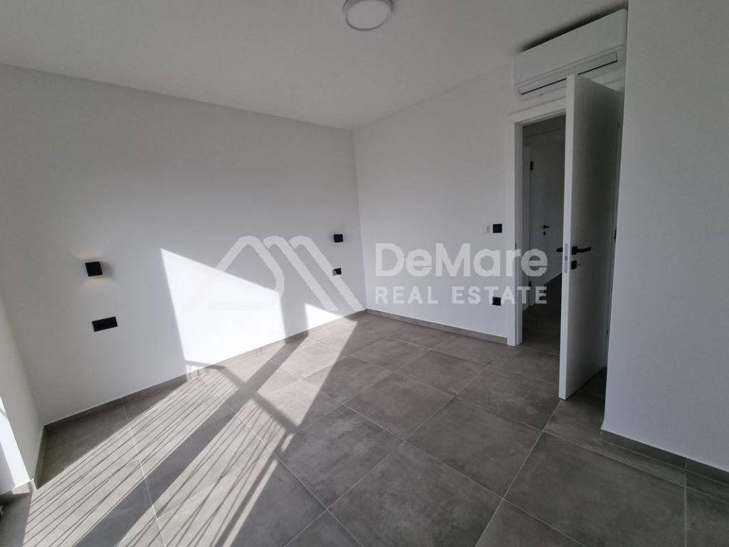 Apartman na moru, Prodaja, Privlaka, Privlaka