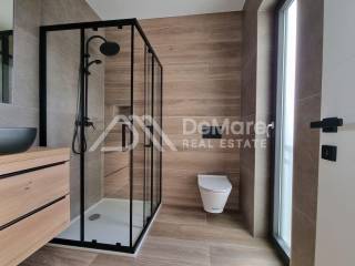 Apartman na moru, Prodaja, Privlaka, Privlaka