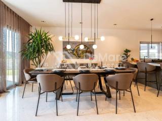 Vila, Prodaja, Privlaka, Privlaka