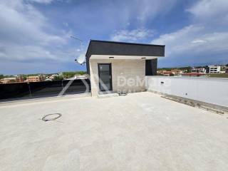 Apartman na moru, Prodaja, Privlaka, Privlaka