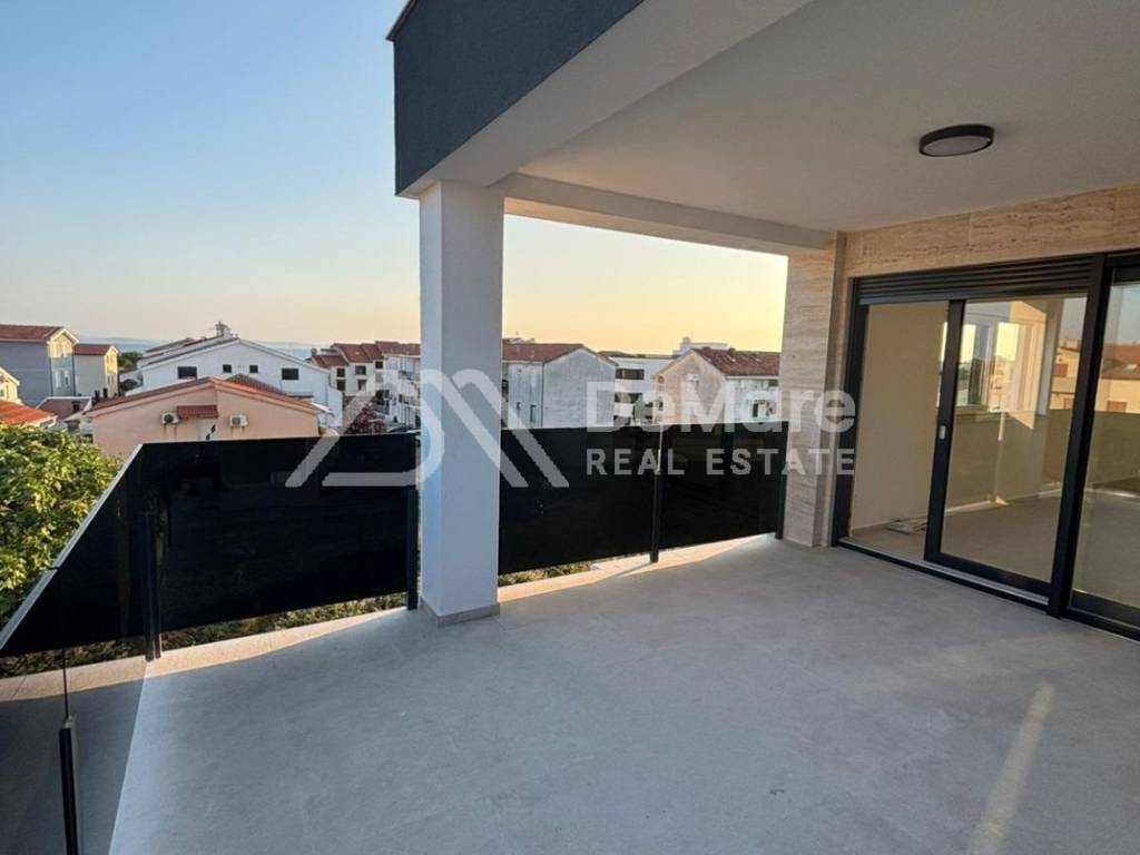 Apartman na moru, Prodaja, Privlaka, Privlaka