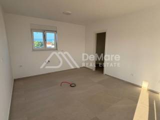 Apartman na moru, Prodaja, Privlaka, Privlaka