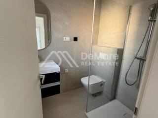 Apartman na moru, Prodaja, Privlaka, Privlaka