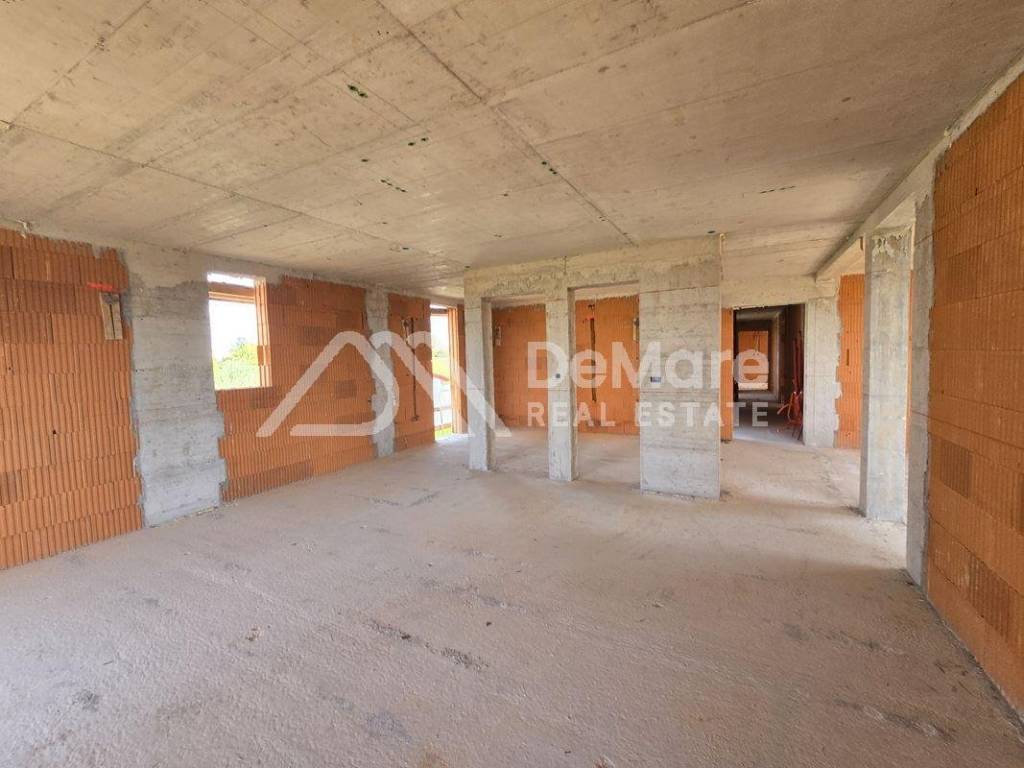 Apartman na moru, Prodaja, Privlaka, Privlaka
