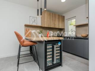 Kuca u nizu, Prodaja, Nin, Zaton