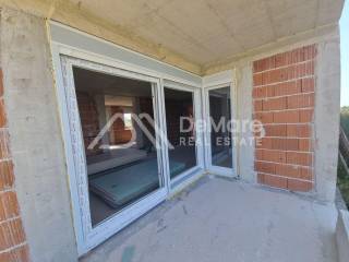 Apartman na moru, Prodaja, Privlaka, Privlaka