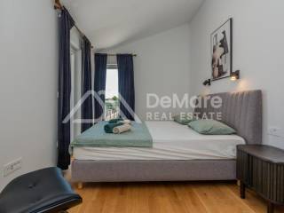 Kuca u nizu, Prodaja, Nin, Zaton