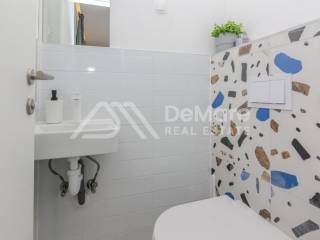 Kuca u nizu, Prodaja, Nin, Zaton