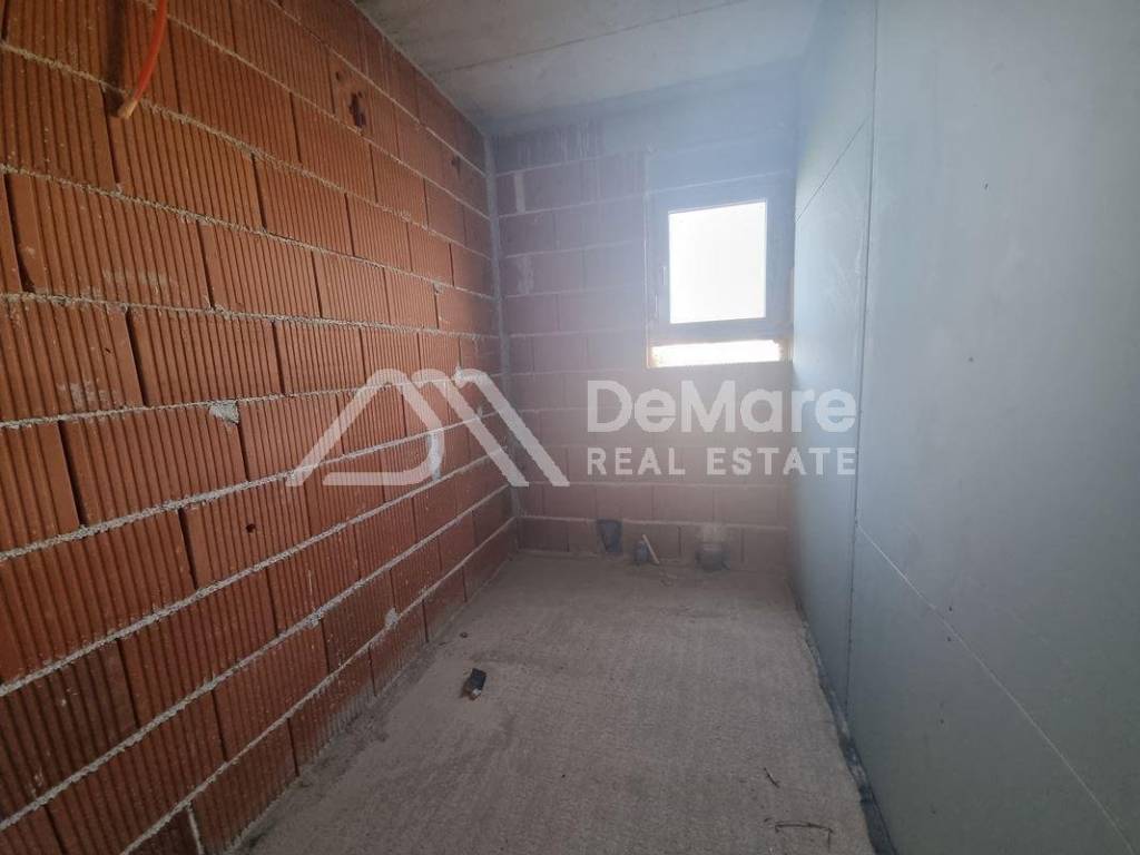 Apartman na moru, Prodaja, Privlaka, Privlaka