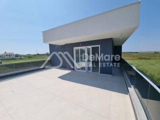 Apartman na moru, Prodaja, Privlaka, Privlaka