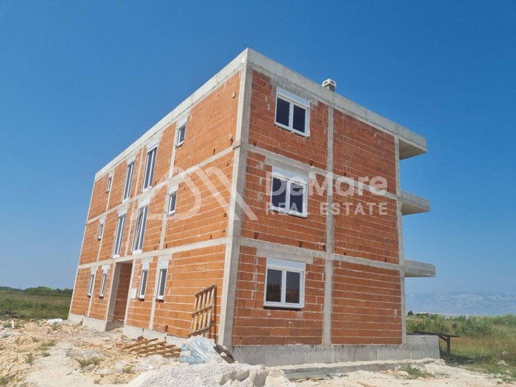 Apartman na moru, Prodaja, Privlaka, Privlaka