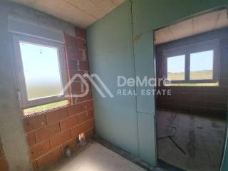 Apartman na moru, Prodaja, Privlaka, Privlaka