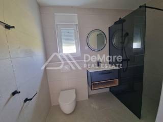 Apartman na moru, Prodaja, Privlaka, Privlaka