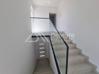 Apartman na moru, Prodaja, Privlaka, Privlaka