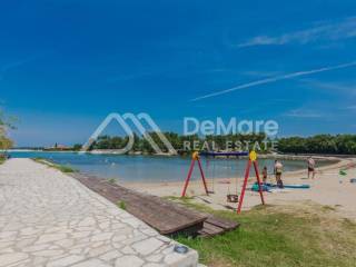 Kuca u nizu, Prodaja, Nin, Zaton