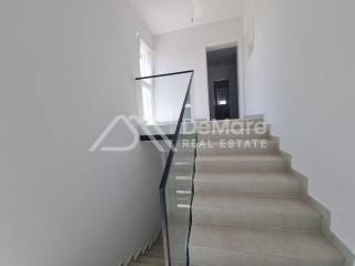 Apartman na moru, Prodaja, Privlaka, Privlaka