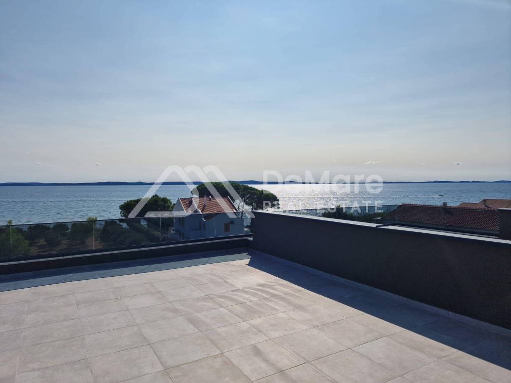 Luksuzni apartman, Prodaja, Privlaka, Privlaka